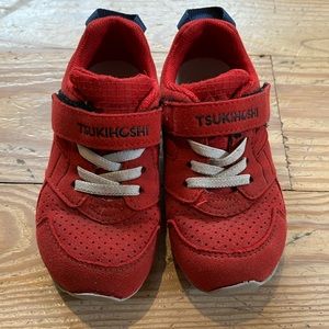 TSUKIHOSHI Racer Strap-Closure Machine-Washable Child Sneaker Shoe
